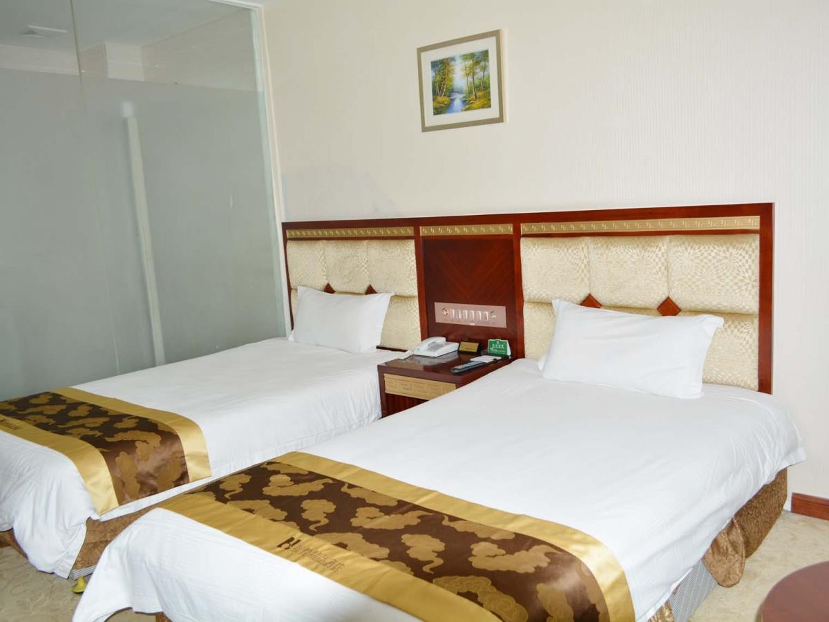 Greentree Alliance Guangxi Hezhou Babu District Lingfeng Square Hotel Exterior foto