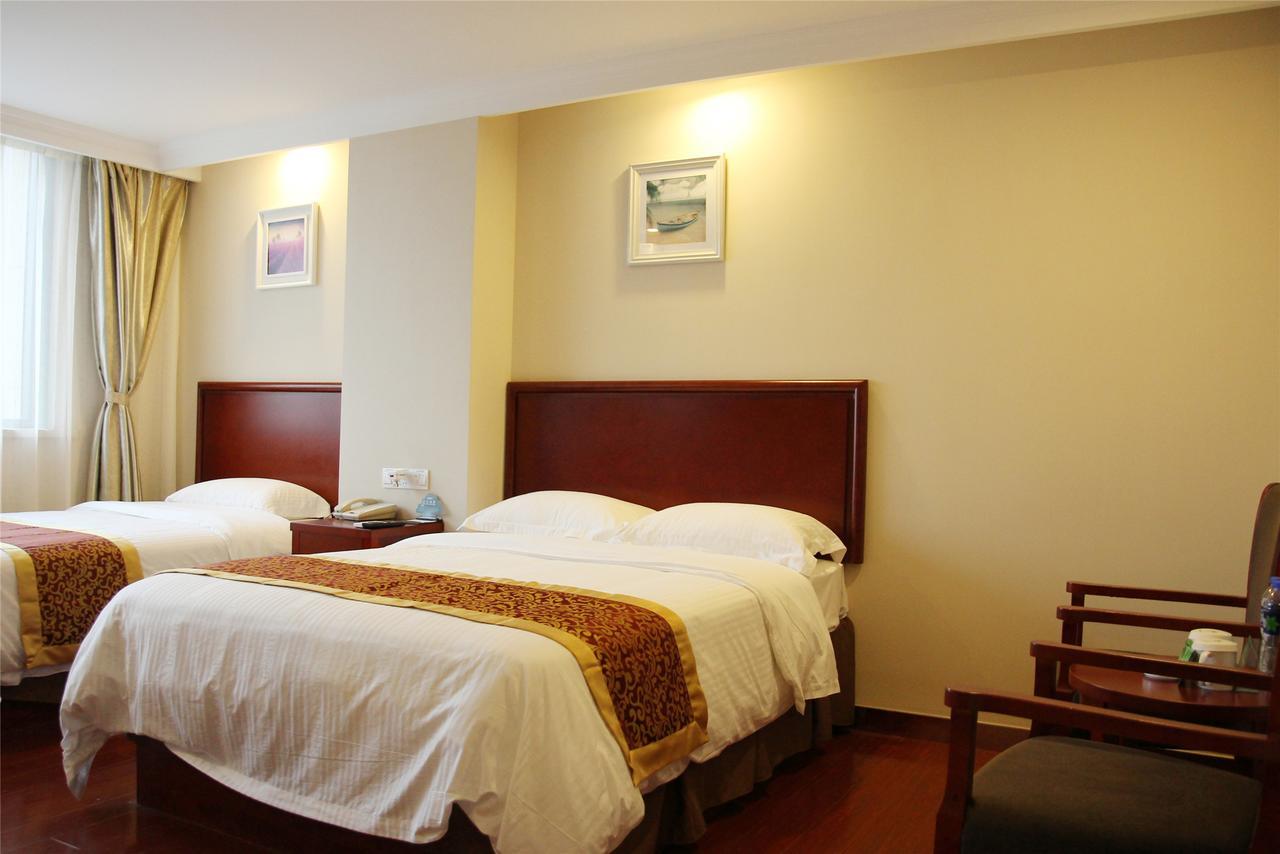 Greentree Alliance Guangxi Hezhou Babu District Lingfeng Square Hotel Exterior foto